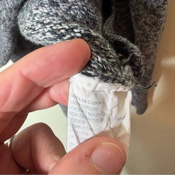 Prana Gray and Blue Knit Sweater Size Large - Picture 5 of 6